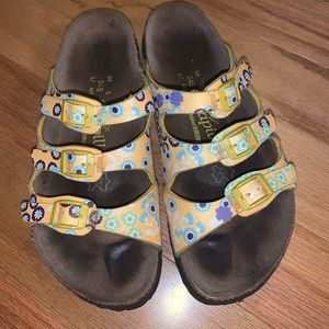 Yellow Papillio shoes with flowers